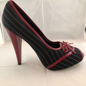 NEW Steve Madden Pinup Peep Toe Heels (Brand New)